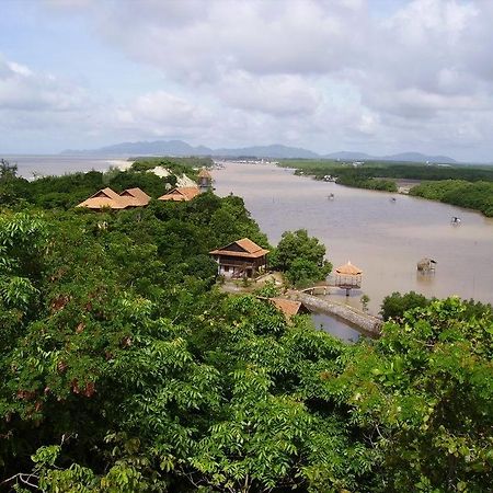 River Ray Estates Resort Loc An Bagian luar foto