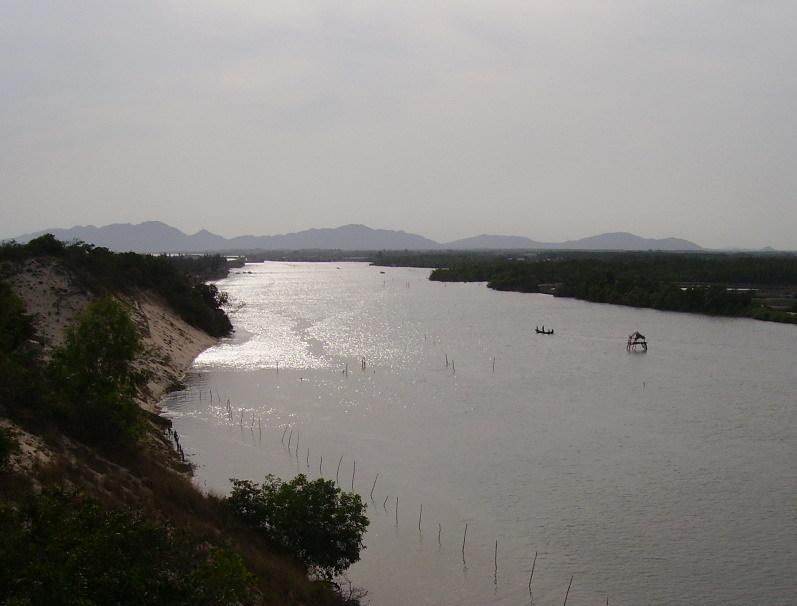 River Ray Estates Resort Loc An Bagian luar foto