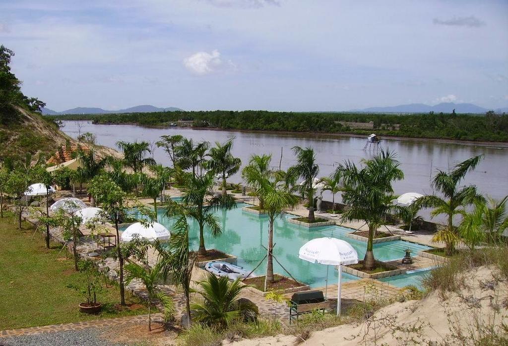 River Ray Estates Resort Loc An Bagian luar foto
